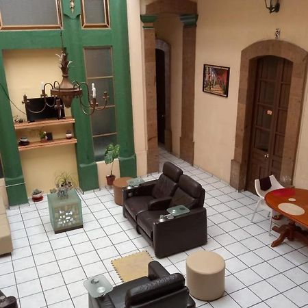 Hostal Guadalajara Eksteriør bilde